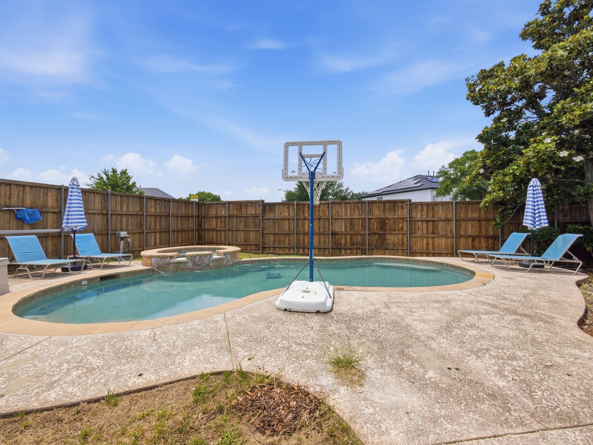 1332 Hillcrest Drive Allen TX 75002
