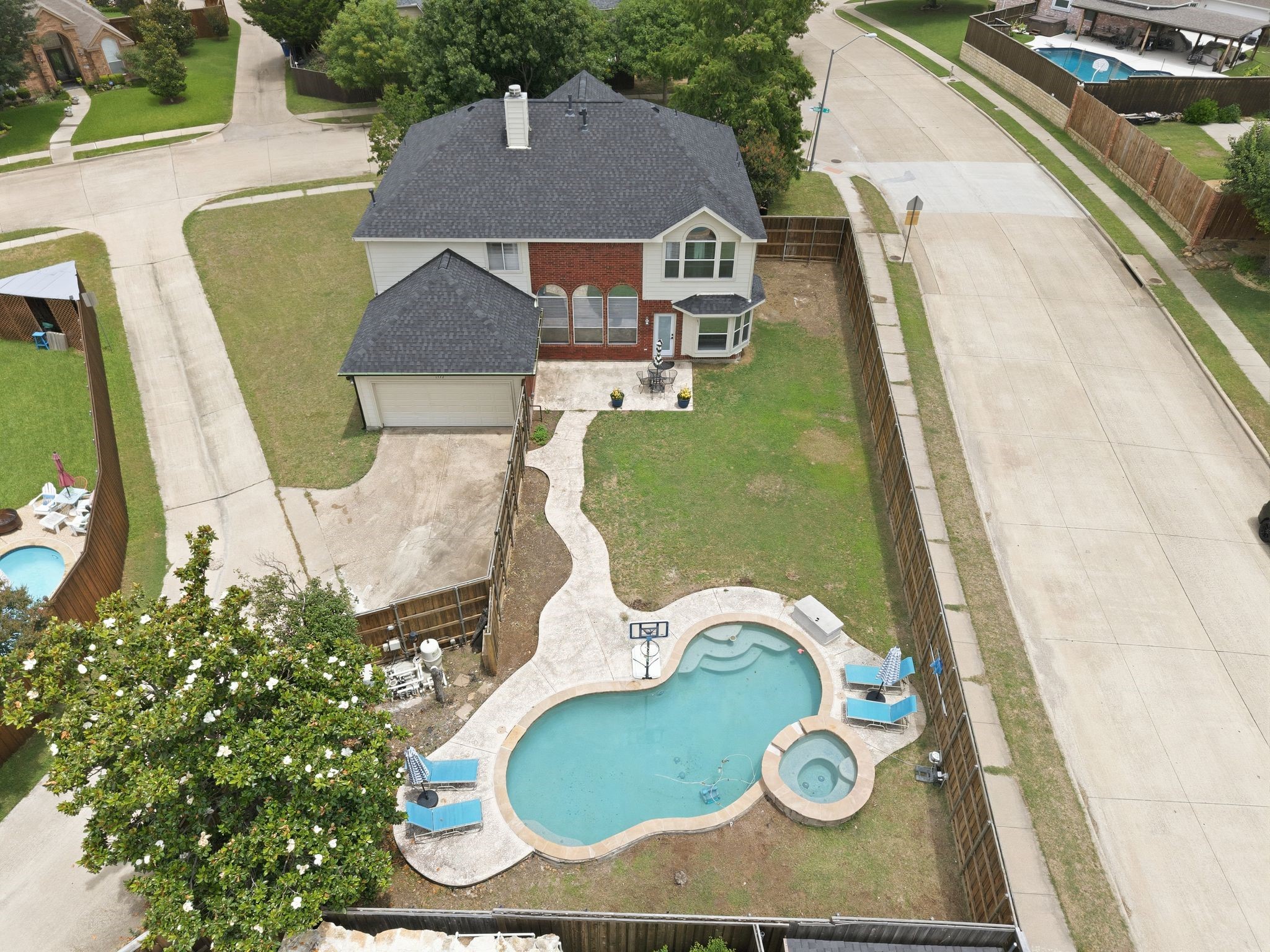 1332 Hillcrest Drive Allen TX 75002