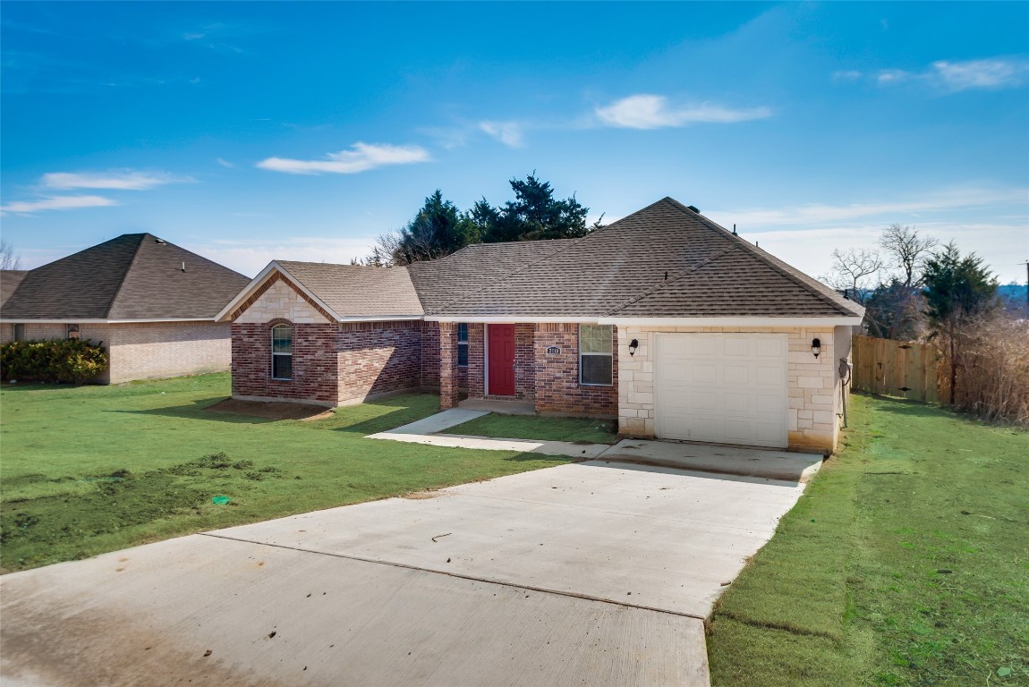 2710 Lucky Lane Dallas TX 75241