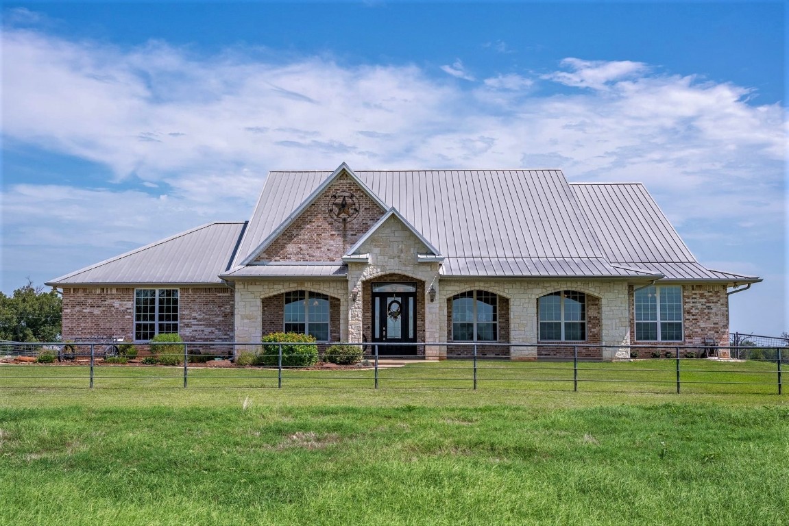 9208 Fm 17 Grand Saline TX 75140