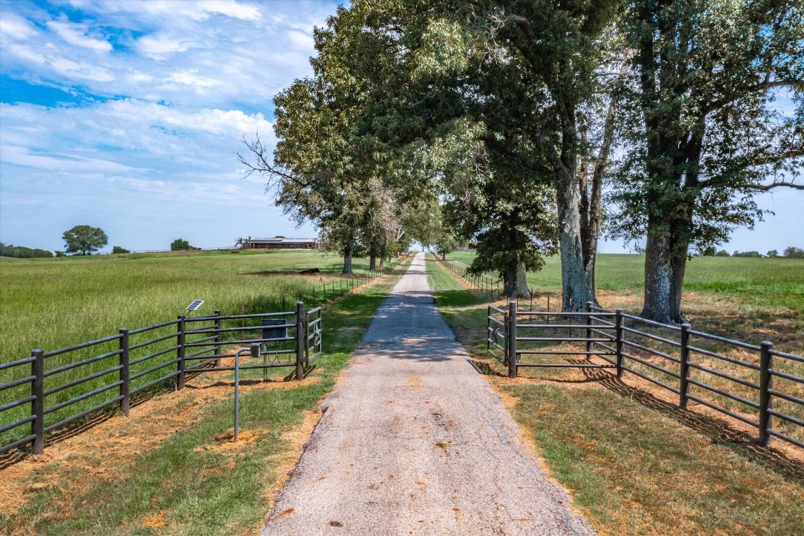 9208 Fm 17 Grand Saline TX 75140