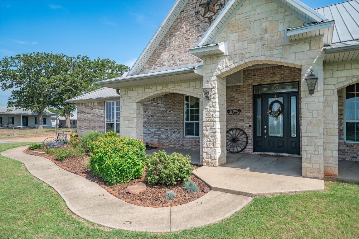 9208 Fm 17 Grand Saline TX 75140