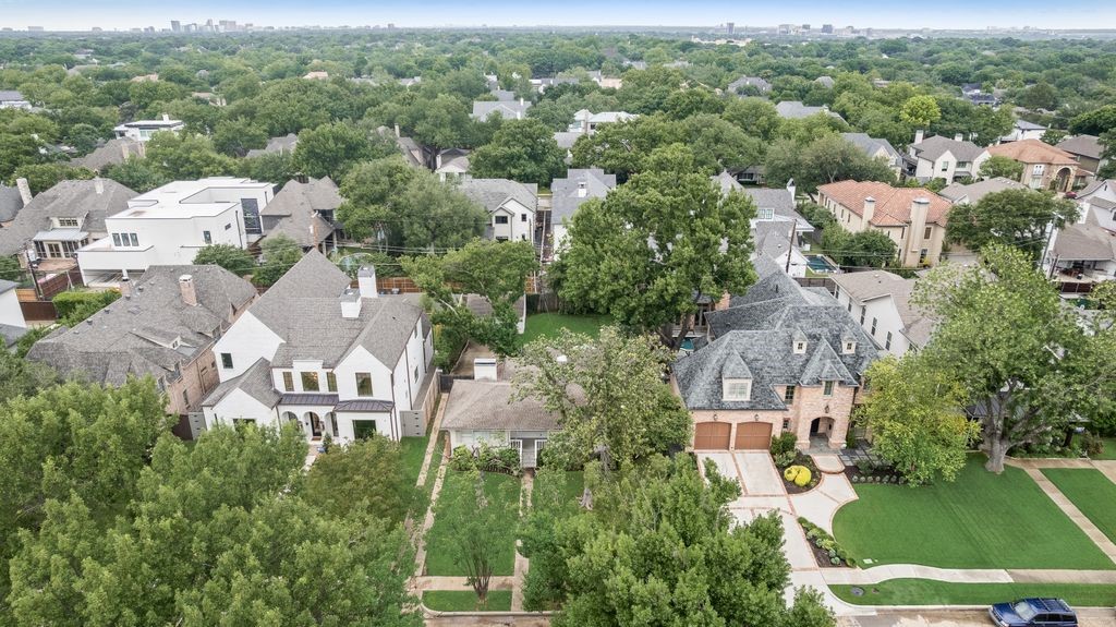6727 Woodland Drive Dallas TX 75225