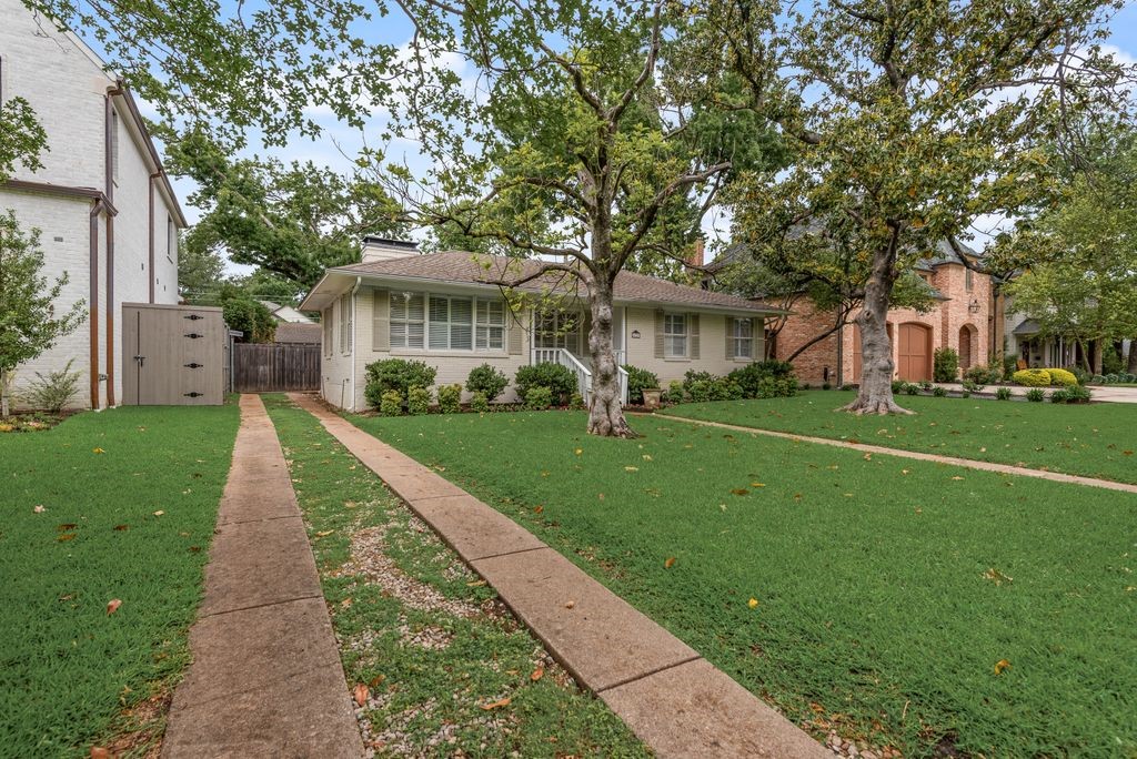 6727 Woodland Drive Dallas TX 75225