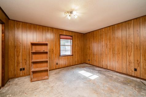 946 Cr 1577 Hughes Springs TX 75656