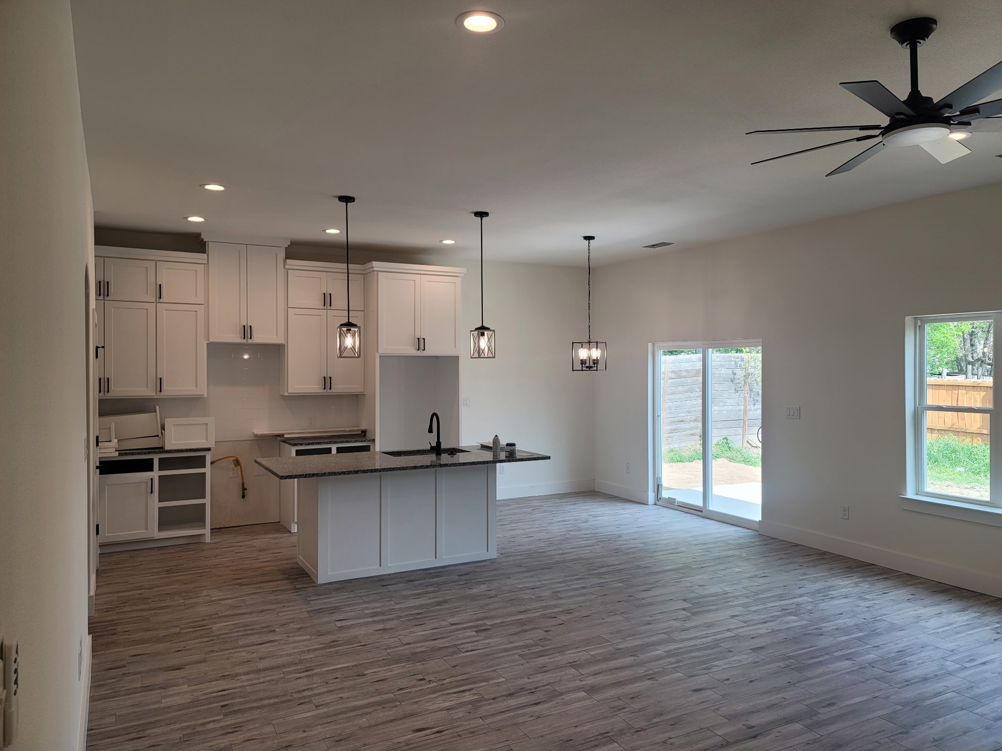 625 Atlanta Street Fort Worth TX 76104
