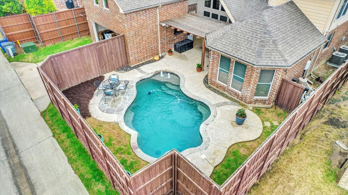 2015 Midhurst Drive Allen TX 75013