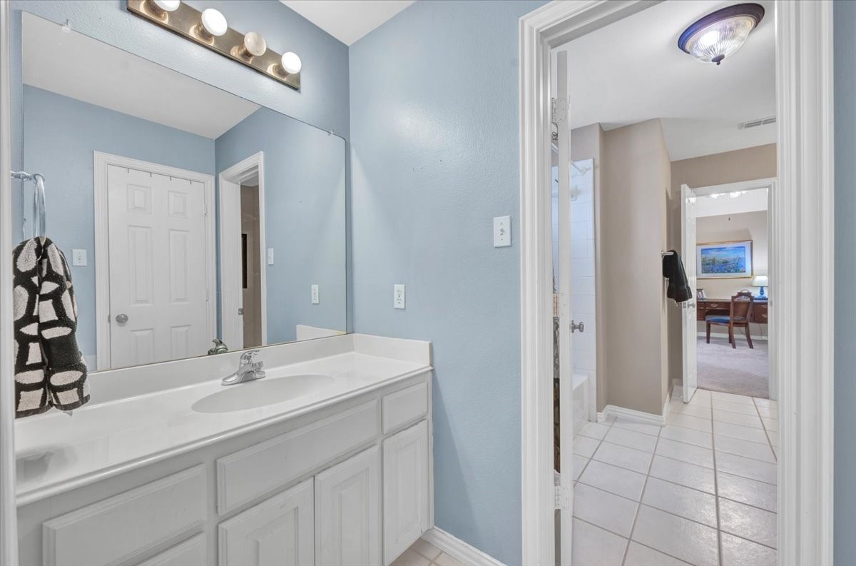 2015 Midhurst Drive Allen TX 75013