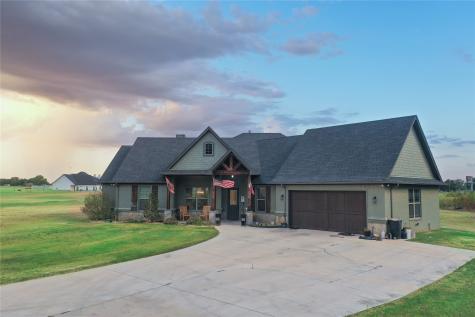 308 County Road 3336 Paradise TX 76073