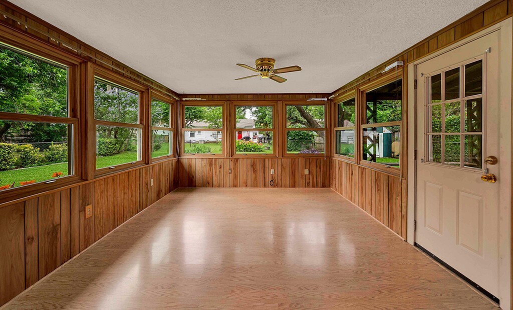 1112 N 63rd Street Waco TX 76710