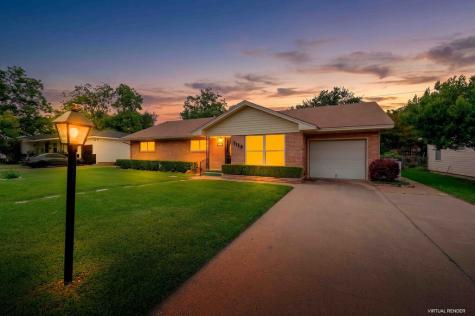 1112 N 63rd Street Waco TX 76710
