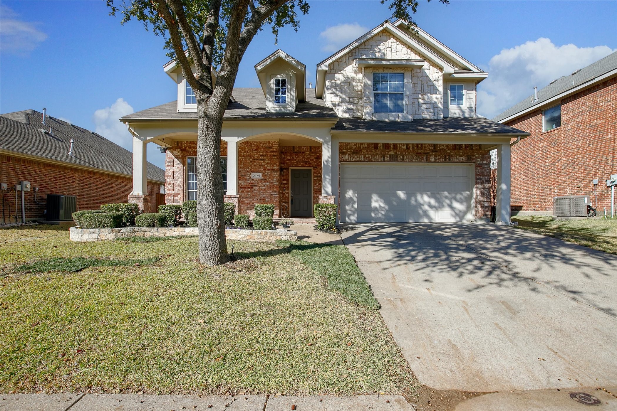 3176 Serpis Grand Prairie TX 75054