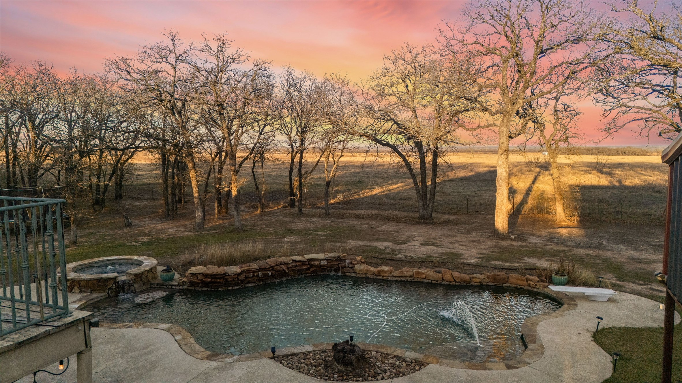 102 County Road 424a Lorena TX 76655