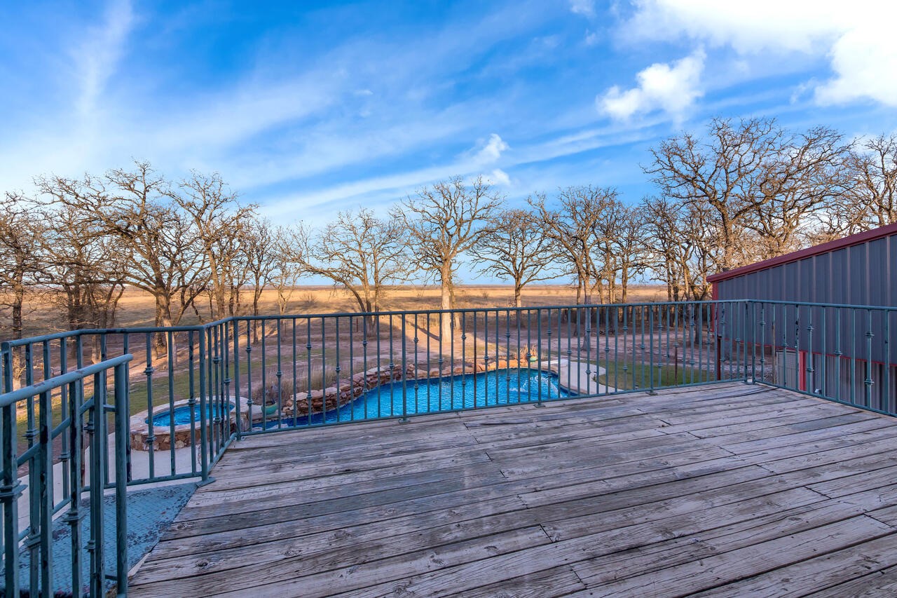 102 County Road 424a Lorena TX 76655