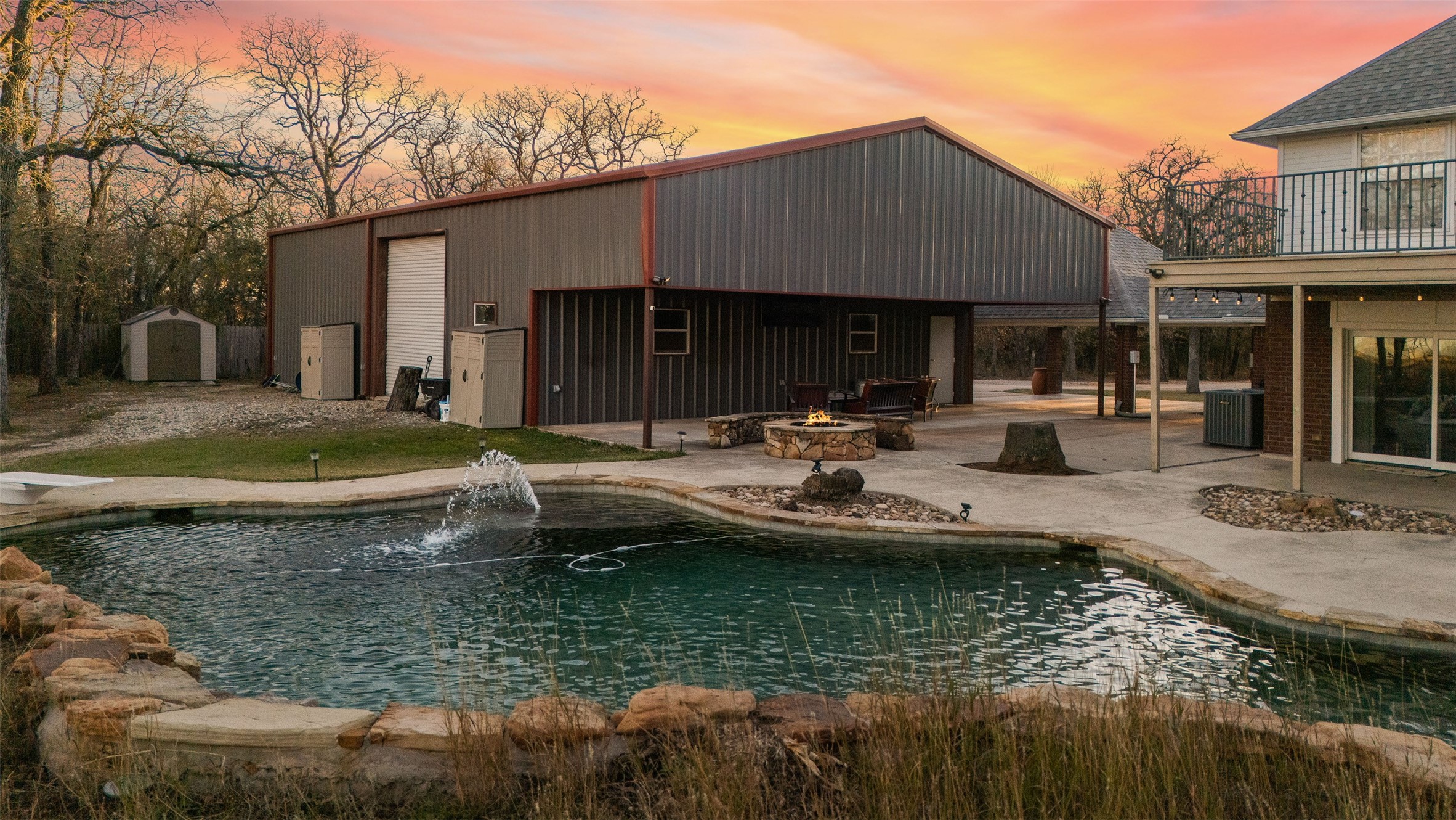 102 County Road 424a Lorena TX 76655