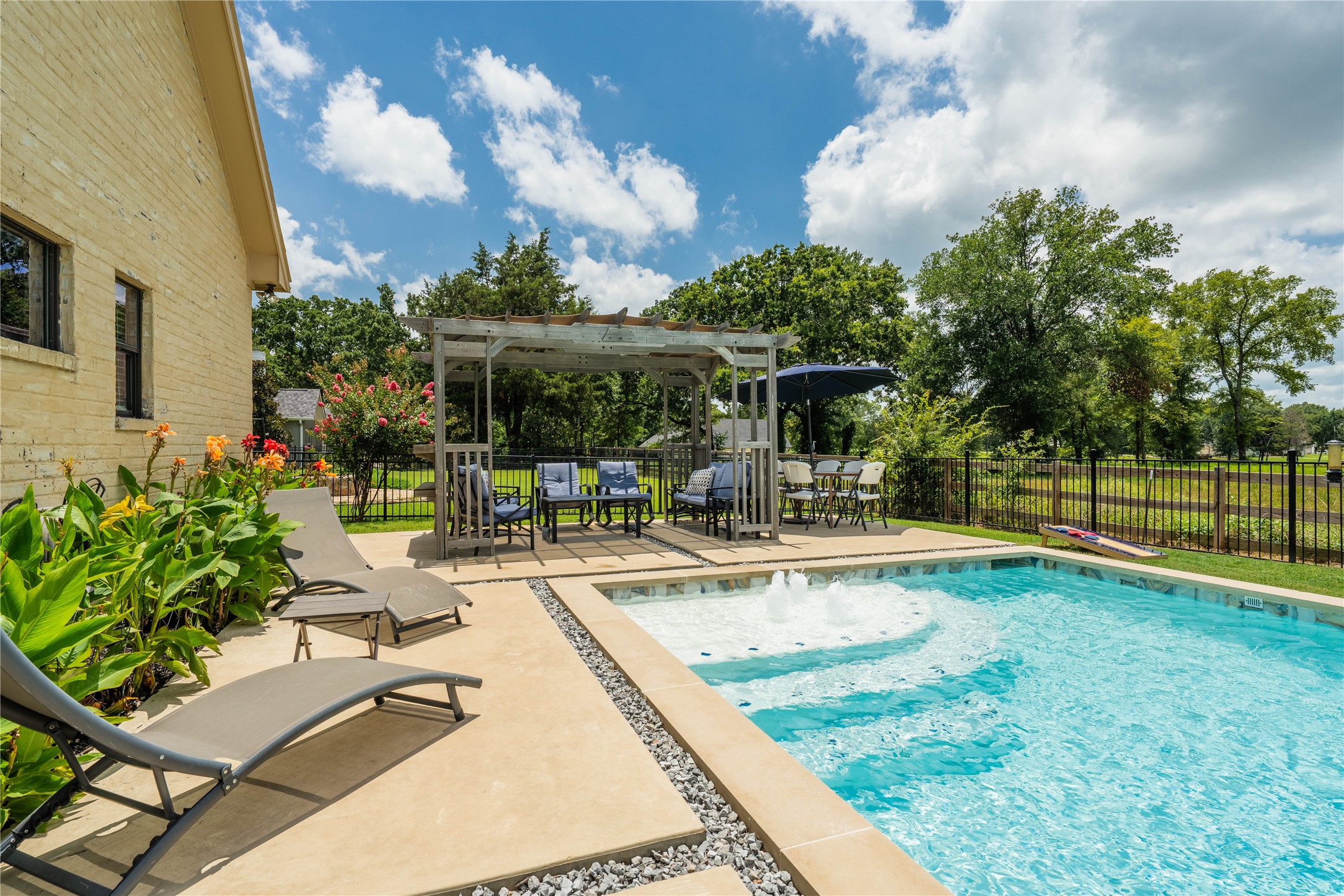 310 Splitrail Drive Mabank TX 75143