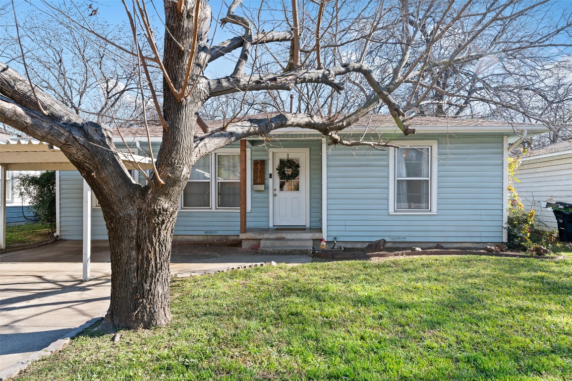 2216 Denison Street Denton TX 76201