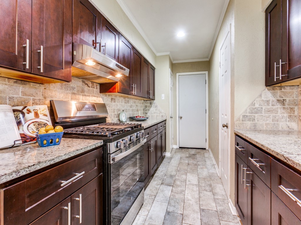 1106 Ridgeway Circle Richardson TX 75080