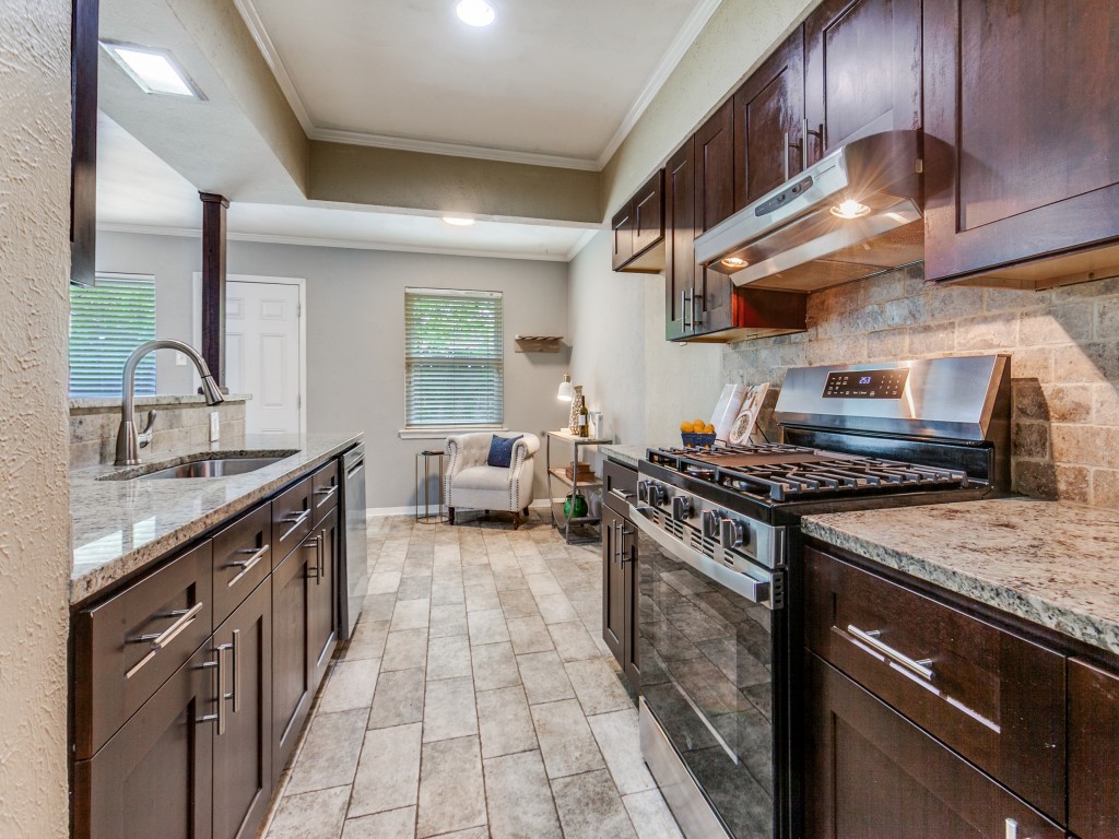 1106 Ridgeway Circle Richardson TX 75080