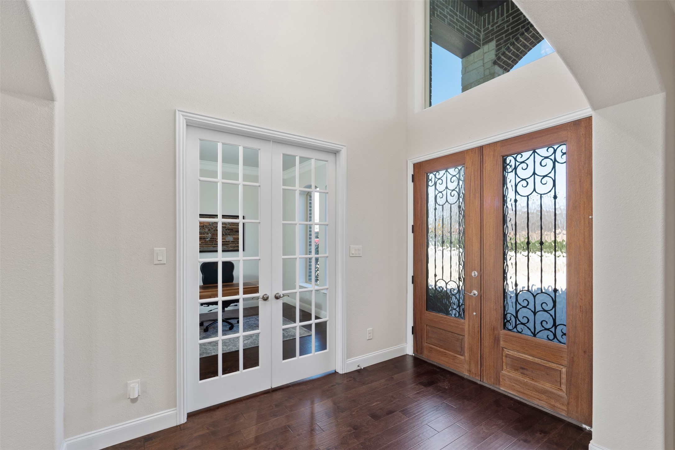 2608 Kuykendall Drive Arlington TX 76001