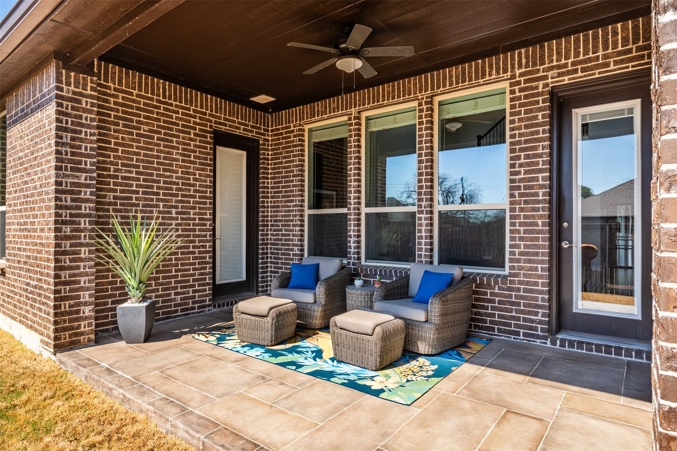 2608 Kuykendall Drive Arlington TX 76001