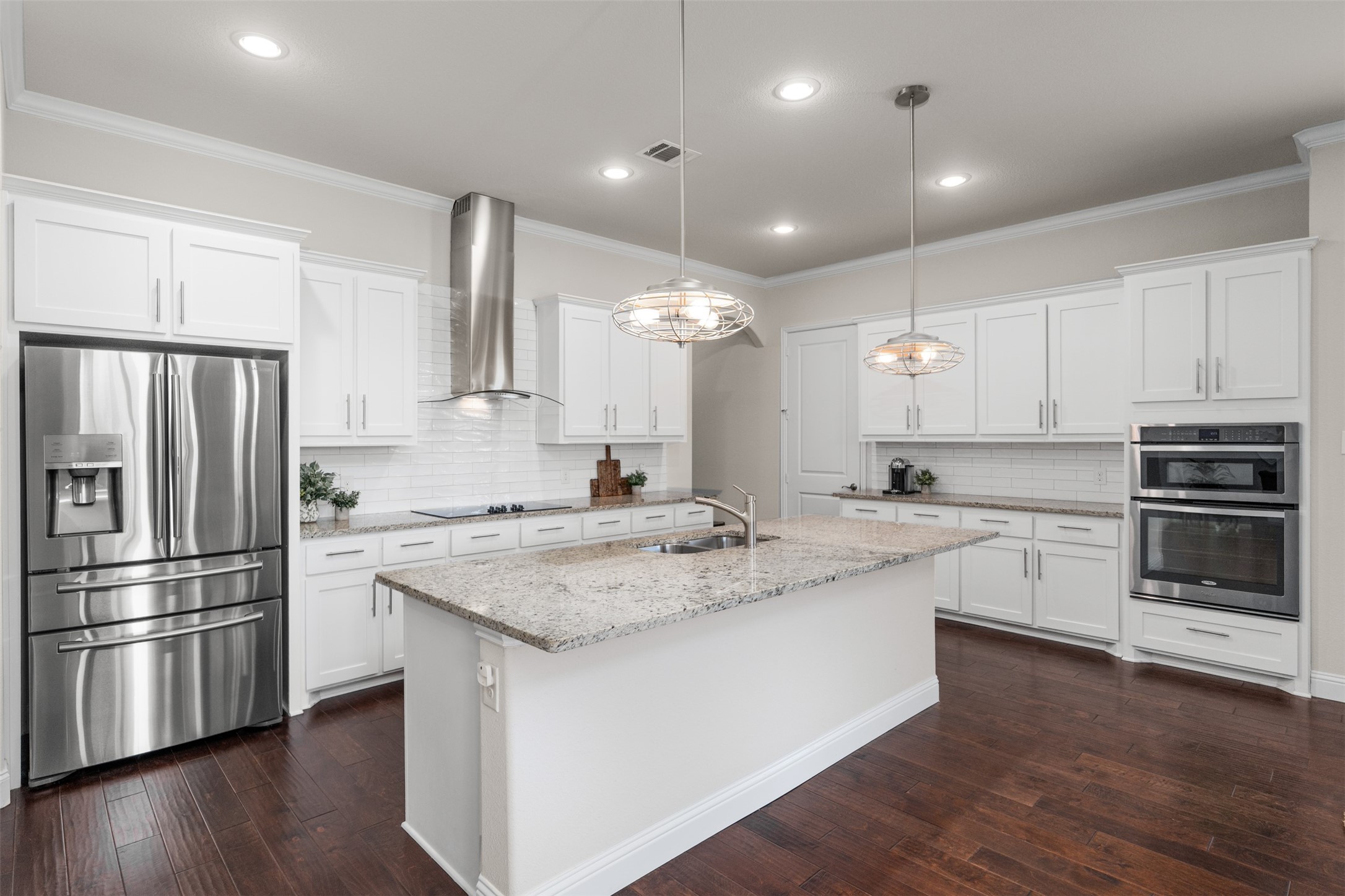 2608 Kuykendall Drive Arlington TX 76001