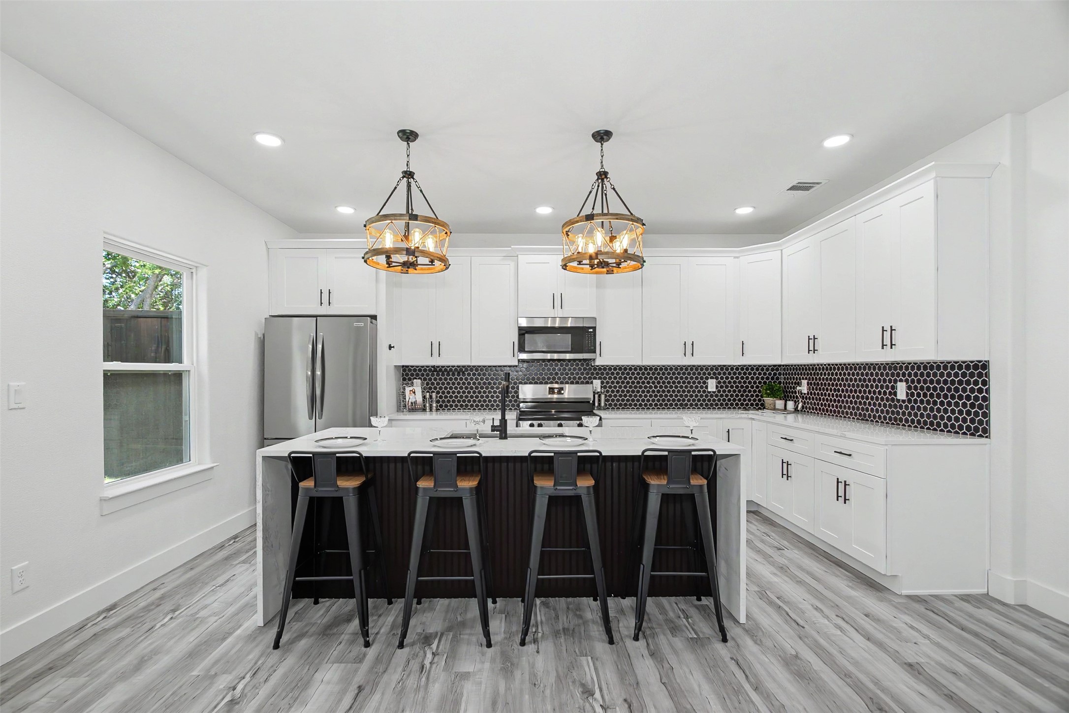 3623 Sioux Trail Granbury TX 76048