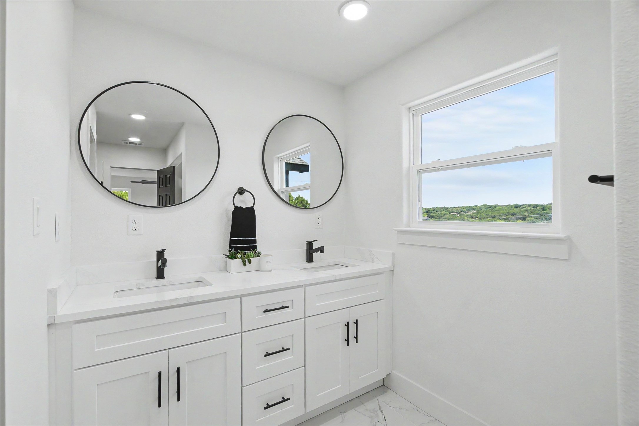 3623 Sioux Trail Granbury TX 76048