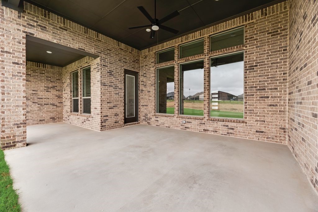 9220 Wood Duck Drive Justin TX 76247