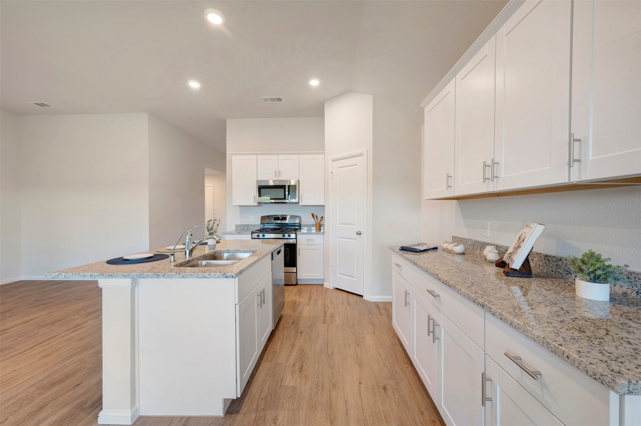 1020 Tarryhill Drive Crowley TX 76036