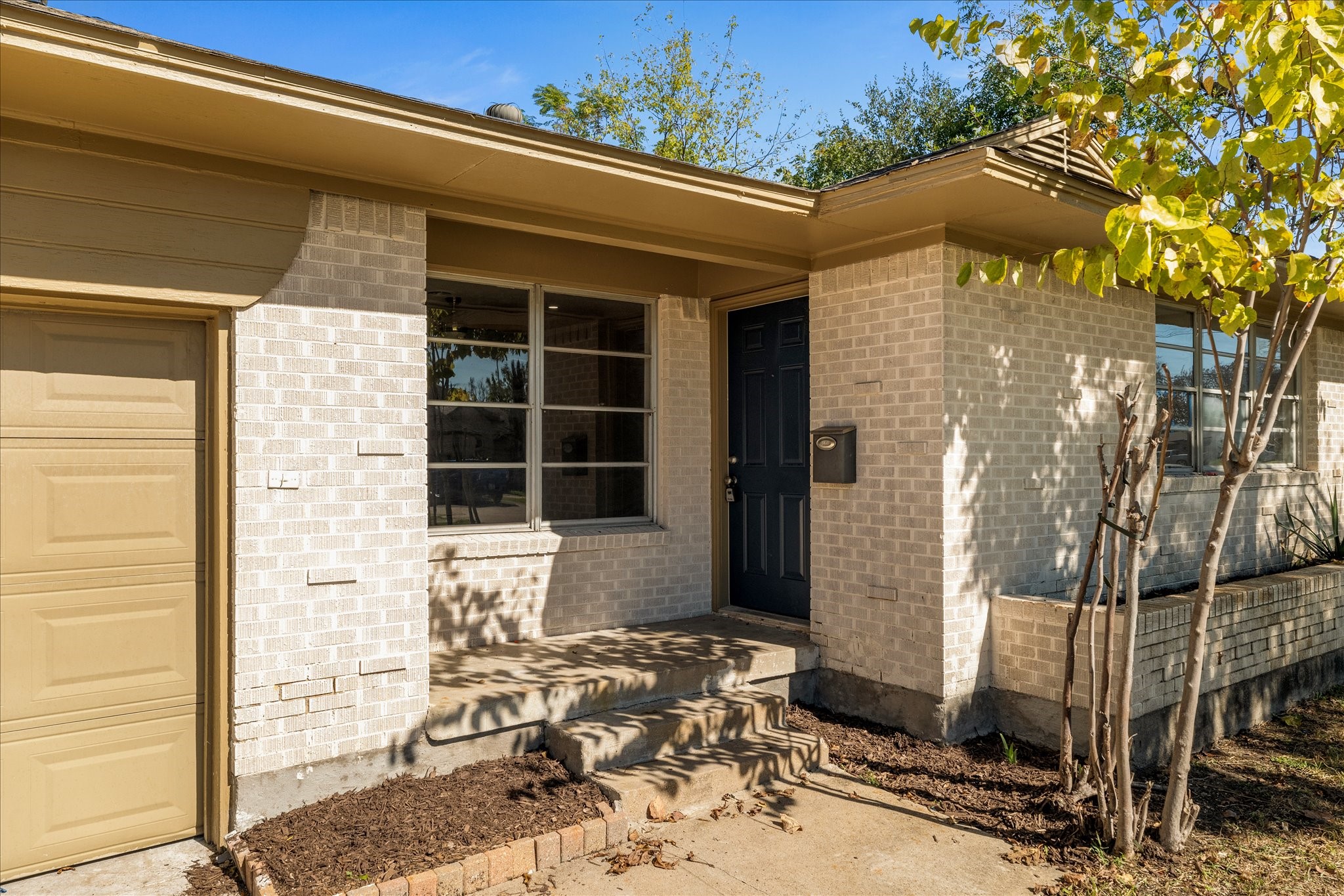 2243 Larry Drive Dallas TX 75228