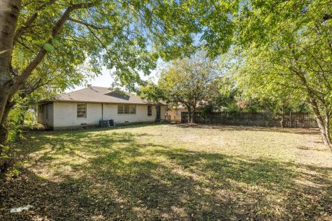 2243 Larry Drive Dallas TX 75228
