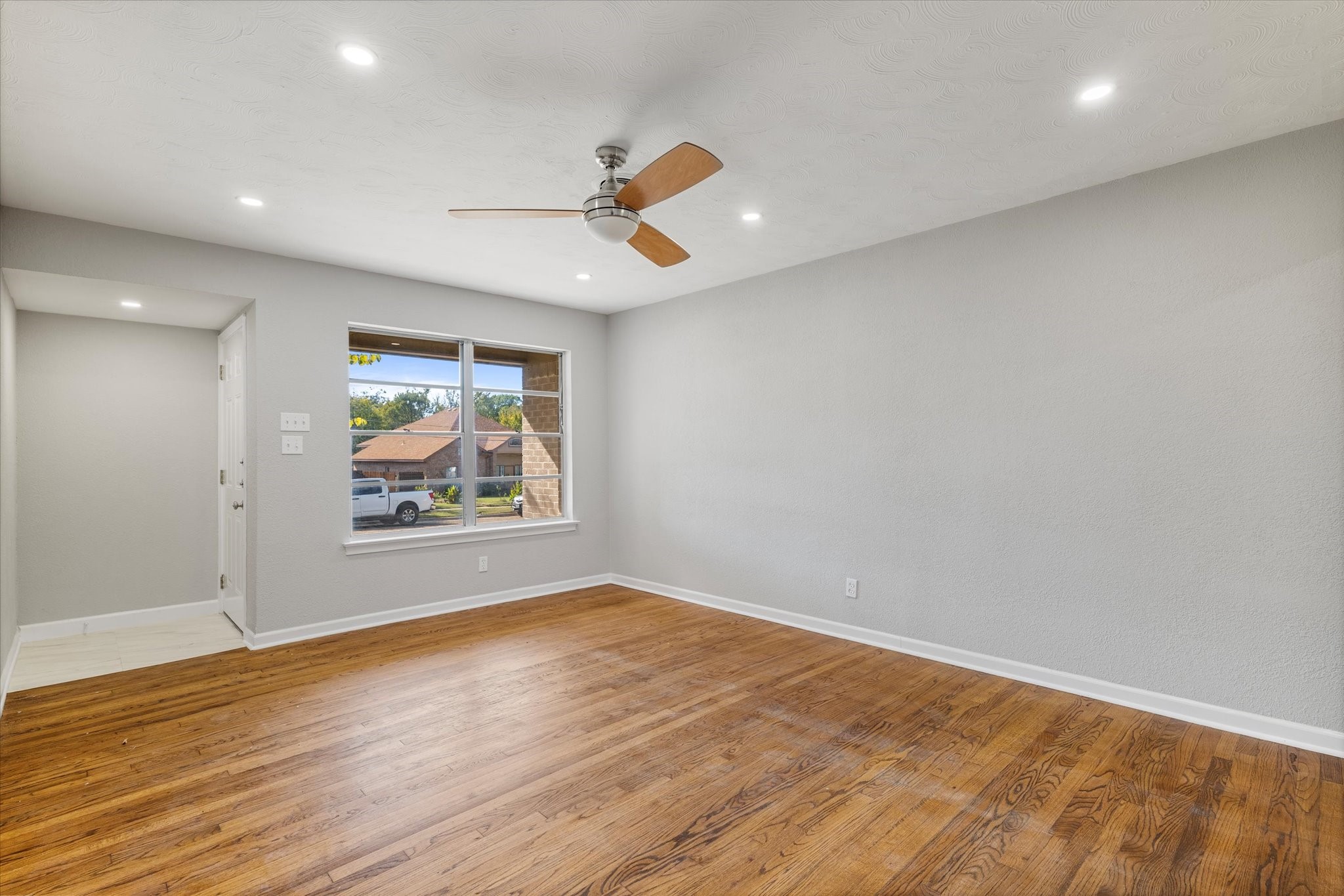 2243 Larry Drive Dallas TX 75228