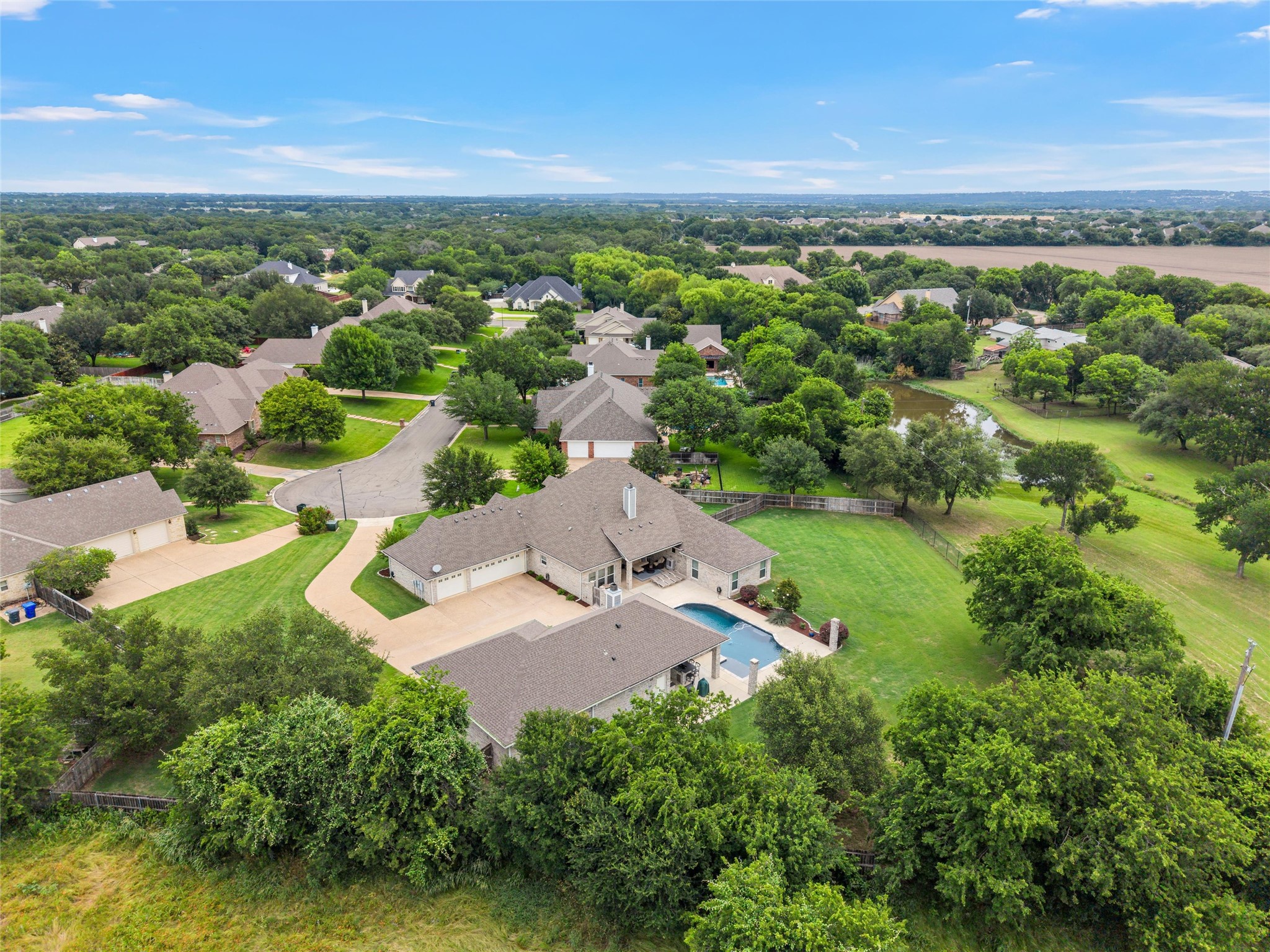 2040 Brook Arbor Court Waco TX 76657