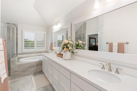 1054 Drew Lane Allen TX 75013