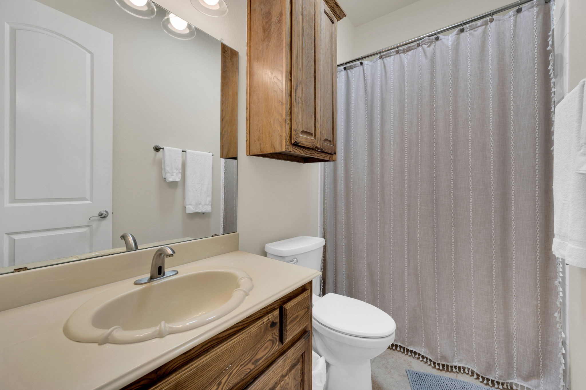 415 Breezeway Court Cedar Hill TX 75104