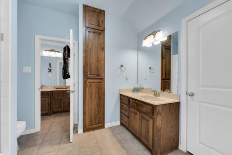 415 Breezeway Court Cedar Hill TX 75104