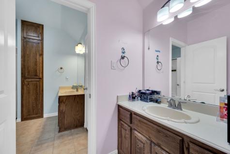 415 Breezeway Court Cedar Hill TX 75104