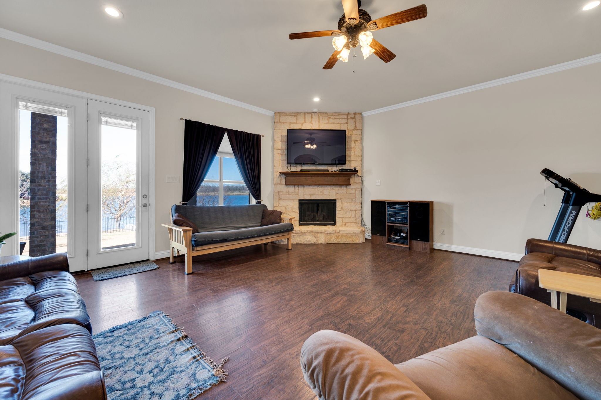 415 Breezeway Court Cedar Hill TX 75104