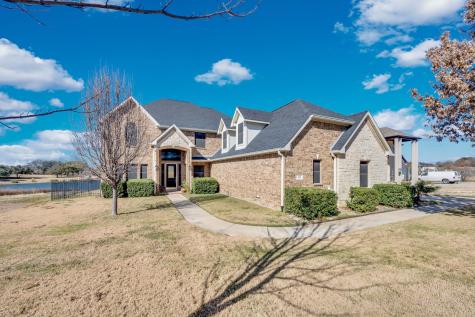 415 Breezeway Court Cedar Hill TX 75104