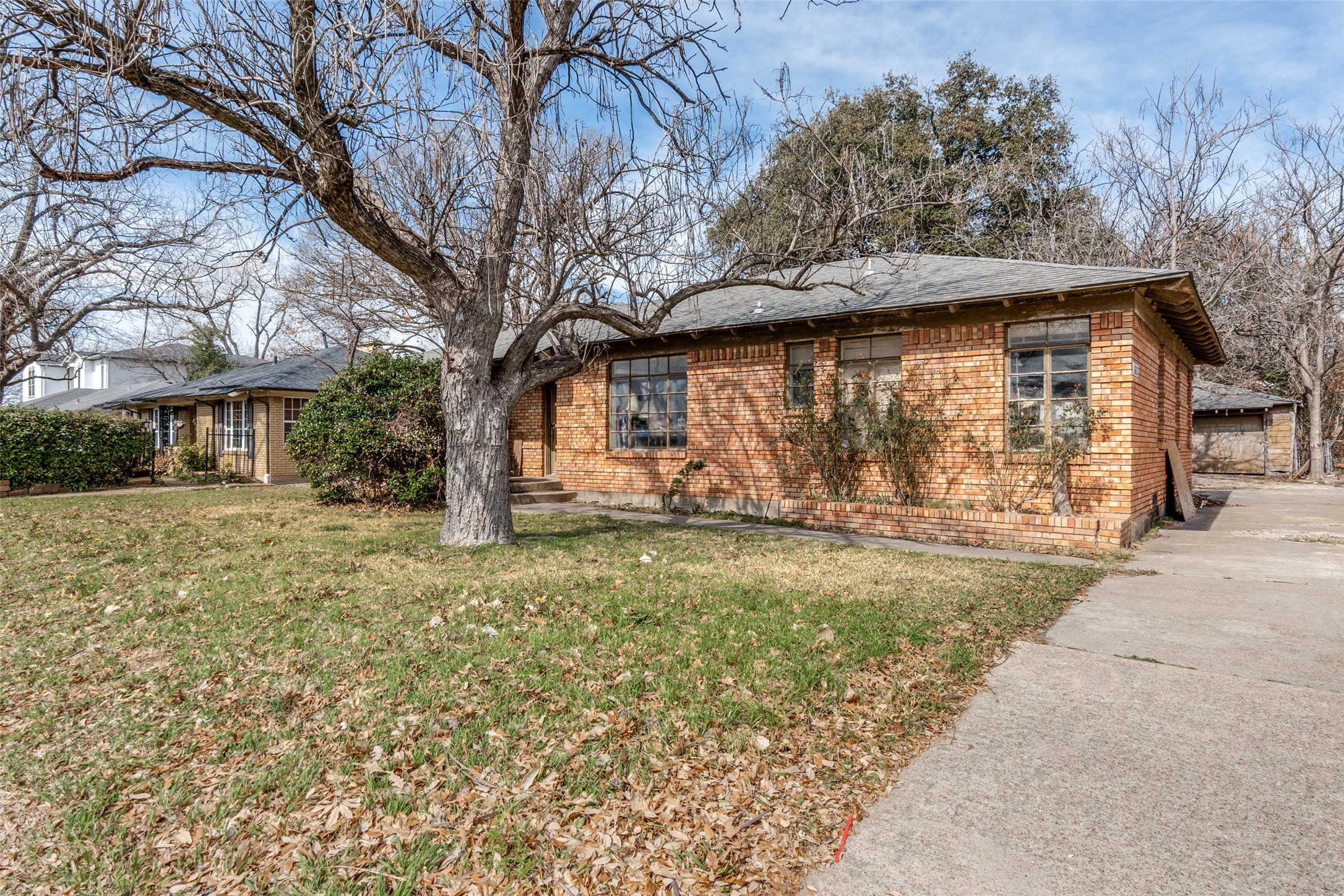 6603 Walnut Hill Lane Dallas TX 75230