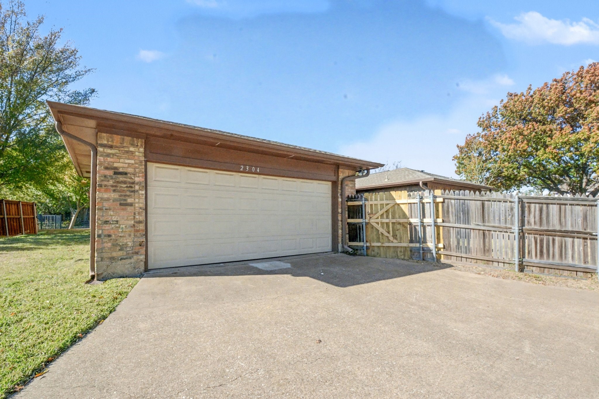 2304 Twilight Circle Plano TX 75093