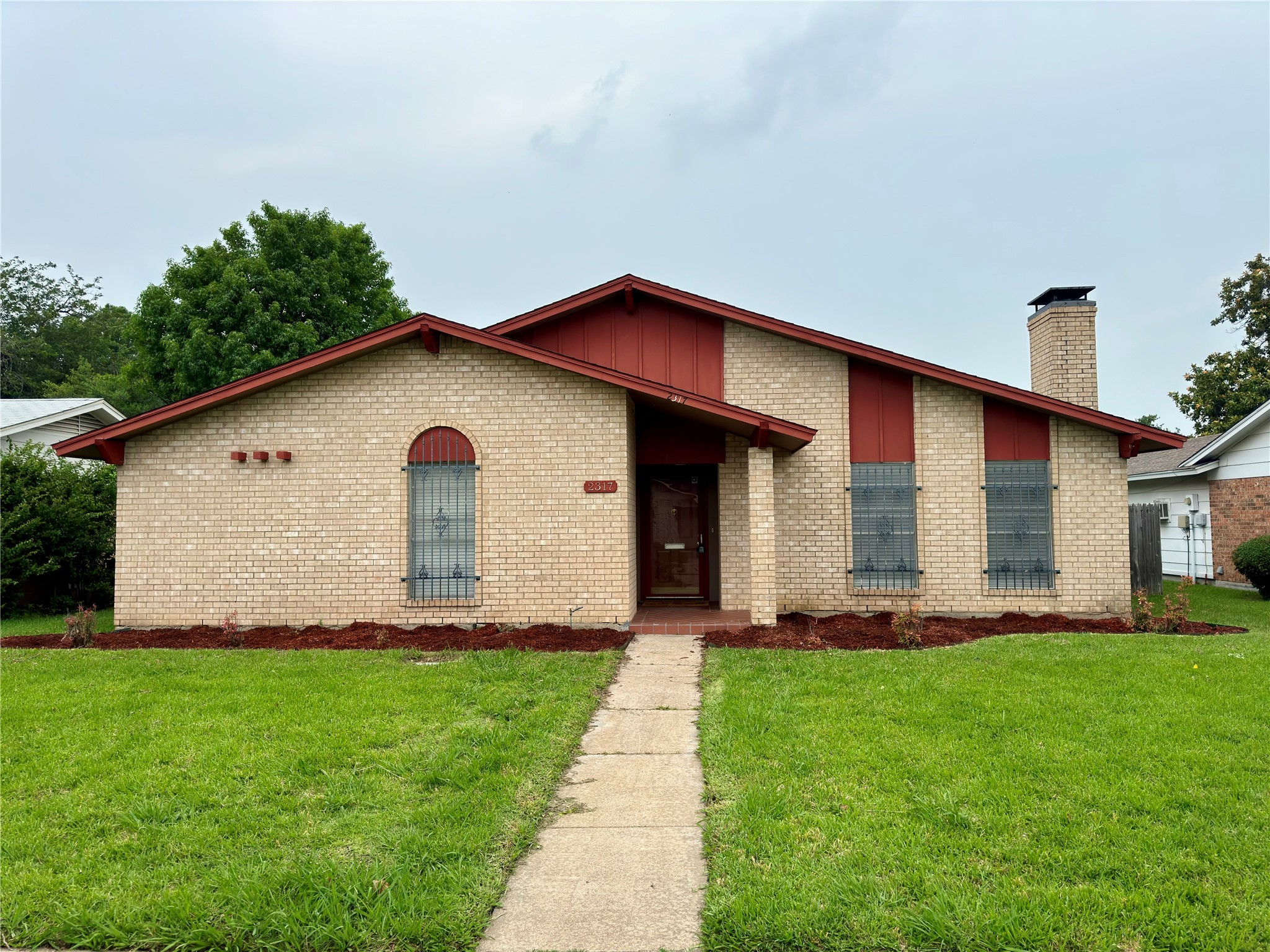 2317 Richland Drive Garland TX 75044