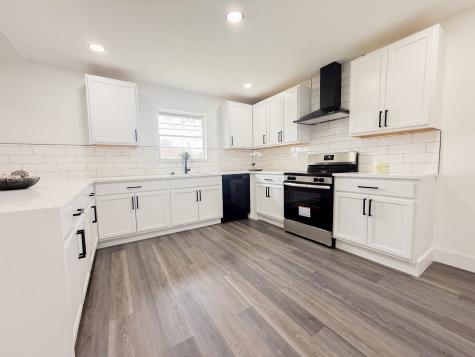 1412 Grantland Circle Fort Worth TX 76112