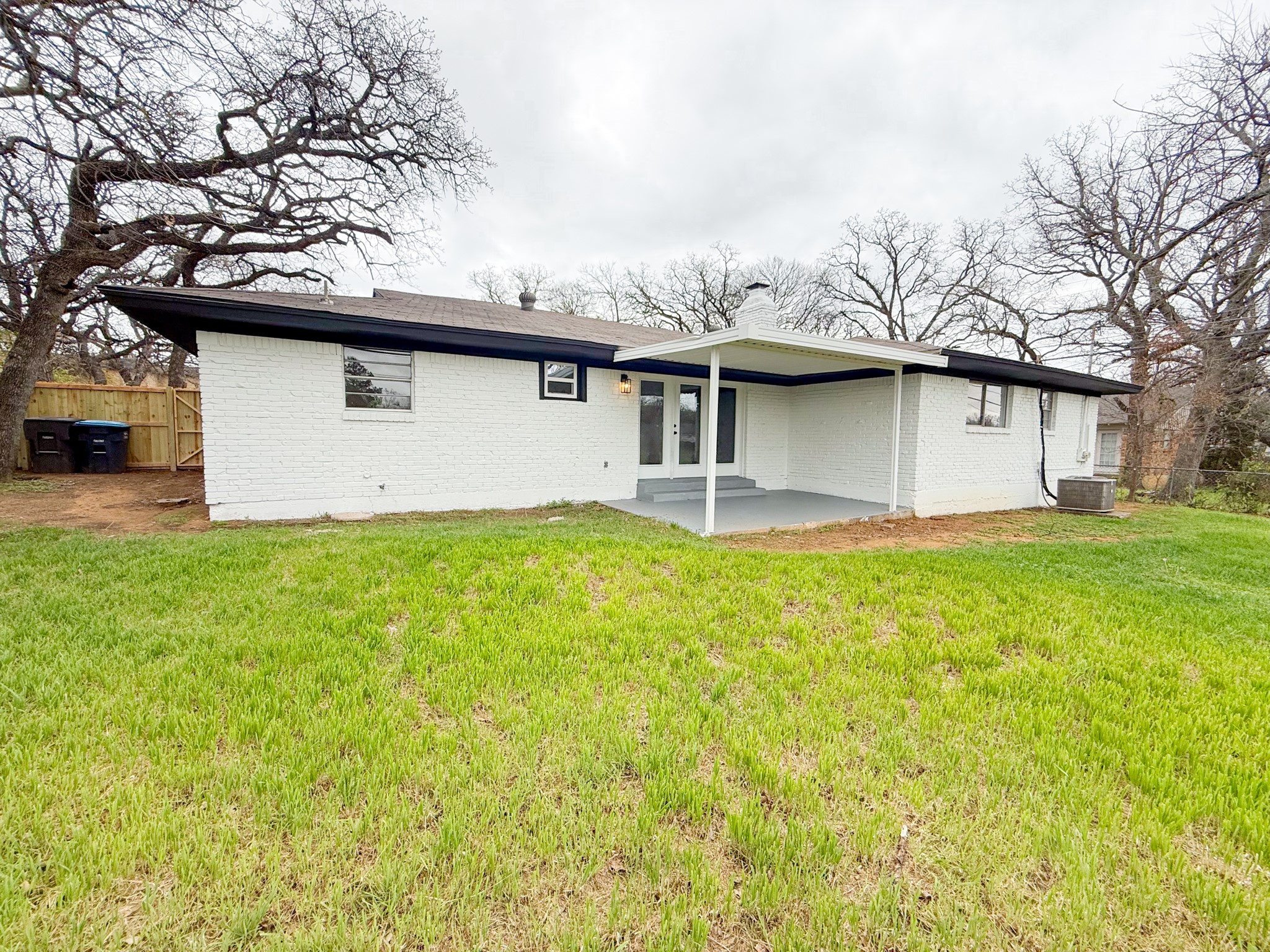 1412 Grantland Circle Fort Worth TX 76112