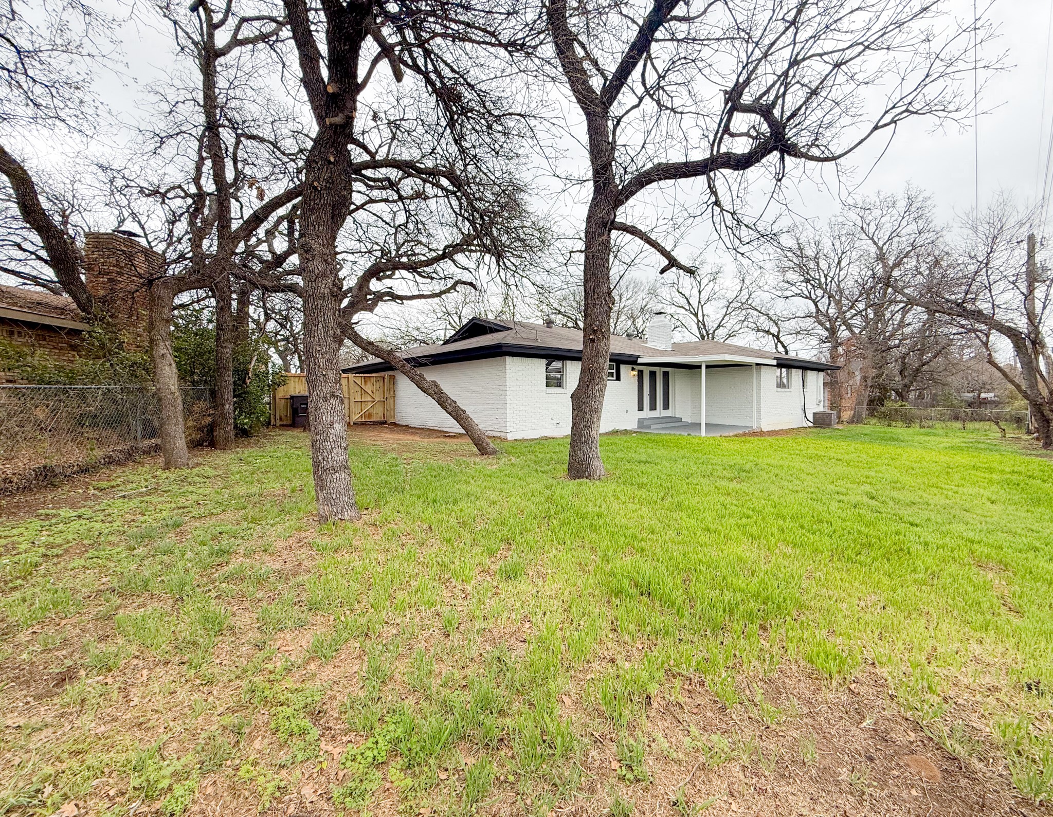 1412 Grantland Circle Fort Worth TX 76112