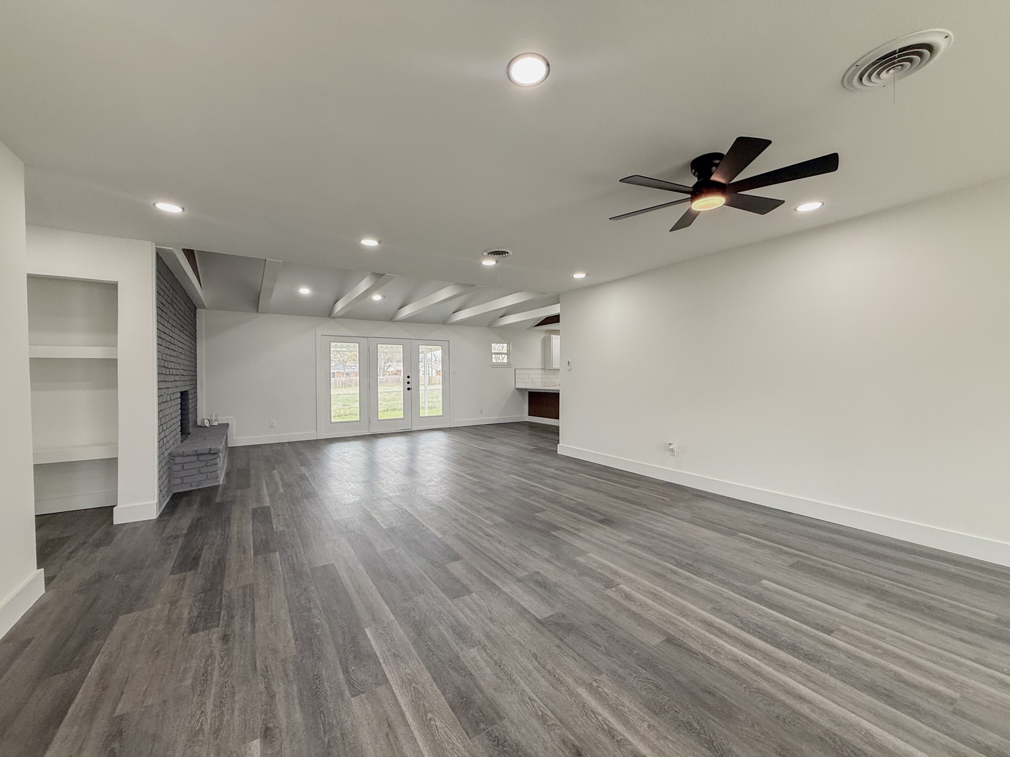 1412 Grantland Circle Fort Worth TX 76112