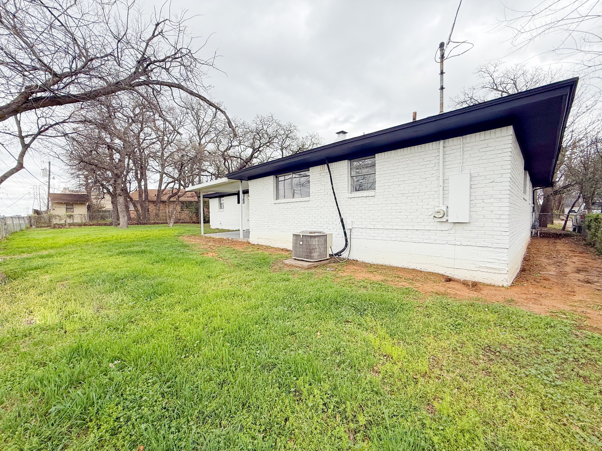 1412 Grantland Circle Fort Worth TX 76112