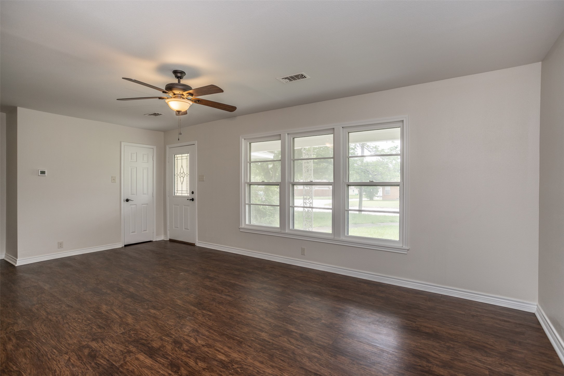 1102 Fair Avenue Gainesville TX 76240