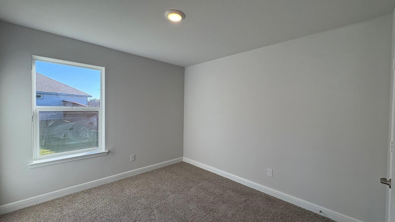 4207 Cornerstone Circle Granbury TX 76048